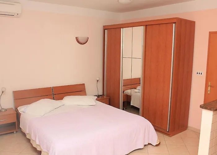 By The Sea Moscenicka Draga, Opatija - 17381 *